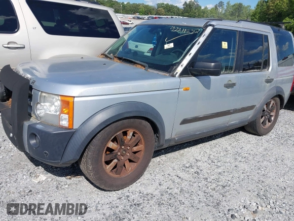 2006 Land Rover LR3 HSE with VIN SALAG25406A391086, listed as a IAAI auction lot 42211832 with Not provided miles and . Bid and sale history available at DreamBid. Image 2.