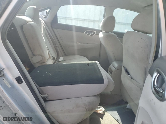 2013 Nissan Sentra SR with VIN 3N1AB7AP5DL692173, listed as a Copart auction lot 52772235 with 123,004 mi miles and Clean Title. Bid and sale history available at carsss.com. Image 10.