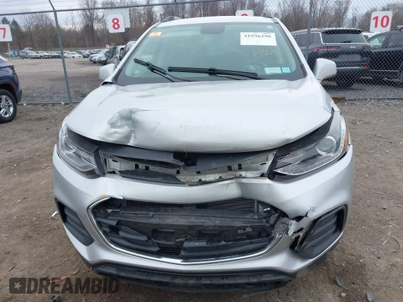 2019 Chevrolet Trax LT with VIN KL7CJPSB3KB781294, listed as a IAAI auction lot 41936296 with 18,024 mi miles. Bid and sale history available at carsss.com. Image 12.