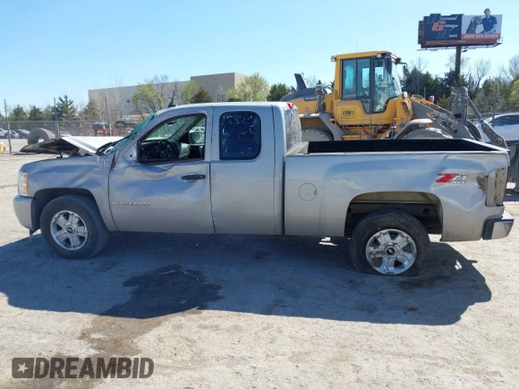 2009 Chevrolet Silverado 1500 LT with VIN 1GCEK29J29Z238478, listed as a IAAI auction lot 41838442 with 156,947 mi miles. Bid and sale history available at carsss.com. Image 15.