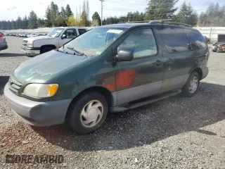 2001 Toyota Sienna LE with VIN 4T3ZF13C31U385732, listed as a Copart auction lot 52139285 with 212,910 mi miles and Clean Title. Bid and sale history available at carsss.com. Image 1.
