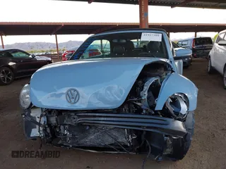 2013 Volkswagen Beetle 2.5L with VIN 3VW5P7AT9DM830477, listed as a IAAI auction lot 41957389 with Not Provided miles and . Bid and sale history available at DreamBid. Image 6.