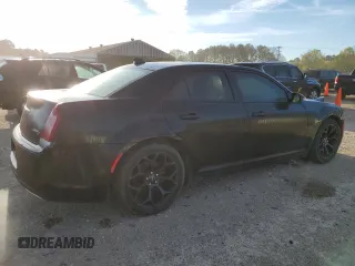 2019 Chrysler 300 S with VIN 2C3CCABG9KH628632, listed as a Copart auction lot 48990535 with 147,568 mi miles and Salvage Title. Bid and sale history available at DreamBid. Image 3.