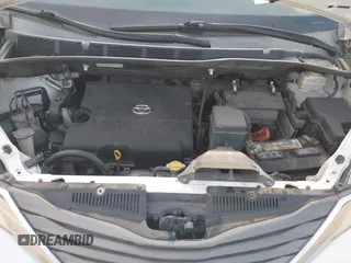 2011 Toyota Sienna XLE AAS with VIN 5TDYK3DC8BS108689, listed as a IAAI auction lot 42308965 with 179,524 mi miles and . Bid and sale history available at DreamBid. Image 10.