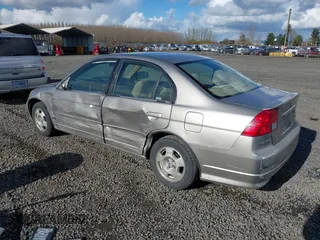 2005 Honda Civic with VIN JHMES96685S026520, listed as a IAAI auction lot 41818392 with 193,805 mi miles and . Bid and sale history available at DreamBid. Image 3.