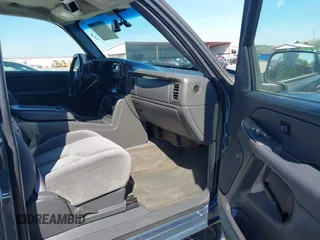 2006 Chevrolet Silverado 1500 LT1 with VIN 1GCEC19T76Z147212, listed as a IAAI auction lot 41777376 with 166,740 mi miles and . Bid and sale history available at DreamBid. Image 5.