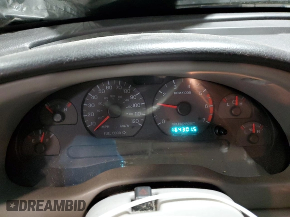 1999 Ford Mustang z VIN 1FAFP4048XF234576, wystawiony jako Copart lot #41871305 z przebiegiem 164 301 mil mil oraz Szkoda całkowita • Salvage title. Historia ofert i sprzedaży dostępna na DreamBid. Obrazek 9.