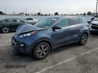 2021 Kia Sportage LX z VIN KNDPMCAC0M7880658, wystawiony jako Copart lot #59159945 z przebiegiem 39 554 mil mil oraz Szkoda całkowita • Salvage title. Historia ofert i sprzedaży dostępna na DreamBid. Obrazek 1.