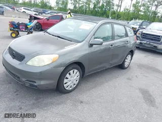 2004 Toyota Matrix Std with VIN 2T1KR32E14C194171, listed as a IAAI auction lot 42059685 with 299,999 mi miles. Bid and sale history available at carsss.com. Image 2.