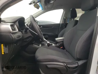 2017 Kia Sorento LX with VIN 5XYPGDA59HG187904, listed as a Copart auction lot 85064304 with 98,268 mi miles and Salvage Title. Bid and sale history available at carsss.com. Image 7.