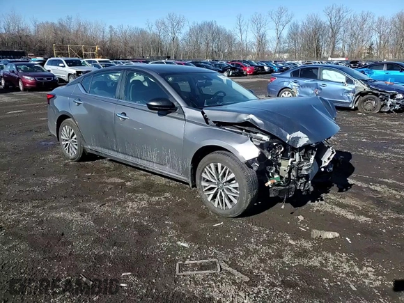 2024 Nissan Altima 2.5 SV with VIN 1N4BL4DW0RN428338, listed as a Copart auction lot 43202365 with 4,165 mi miles and Salvage Title. Bid and sale history available at carsss.com. Image 11.