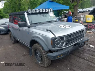 2022 Ford Bronco with VIN 1FMDE5BH4NLA78737, listed as a IAAI auction lot 42297569 with 23,504 mi miles and . Bid and sale history available at DreamBid. Image 1.