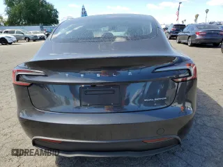 2025 Tesla Model 3 Long Range с VIN 5YJ3E1EBXSF939496, выставлен на аукционе Copart как лот 47140905 с пробегом 641 миль миль и Списание • Salvage title. История ставок и продаж доступна на DreamBid. Изображение 6.