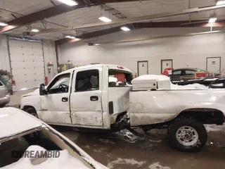 2006 Chevrolet Silverado 1500 with VIN 1GBHC23246F128626, listed as a IAAI auction lot 41574542 with Not Provided miles and . Bid and sale history available at DreamBid. Image 14.