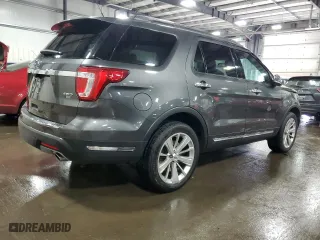 2019 Ford Explorer Limited with VIN 1FM5K8F88KGB39522, listed as a Copart auction lot 49106015 with 28,238 mi miles and Salvage Title. Bid and sale history available at carsss.com. Image 3.