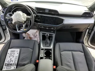 2019 Audi Q3 Premium with VIN WA1AECF3XK1084053, listed as a Copart auction lot 67948242 with 39,954 mi miles. Bid and sale history available at carsss.com. Image 8.