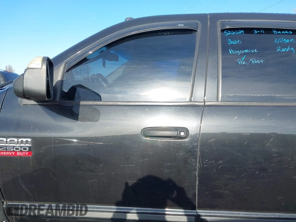 2007 Dodge 2500 SLT z VIN 3D7KS28D57G737597, wystawiony jako IAAI lot #41859469 z przebiegiem 149 720 mil mil oraz . Historia ofert i sprzedaży dostępna na DreamBid. Obrazek 15.
