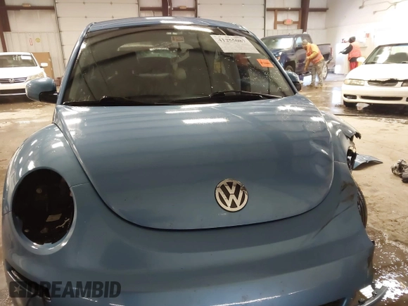 2010 Volkswagen Beetle with VIN 3VWPW3AG4AM003893, listed as a IAAI auction lot 41255087 with 192,128 mi miles and . Bid and sale history available at DreamBid. Image 13.