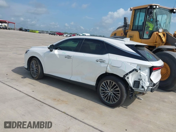2023 Lexus RX 350 with VIN 2T2BAMBA5PC003698, listed as a IAAI auction lot 42331145 with 15,833 mi miles and . Bid and sale history available at DreamBid. Image 3.