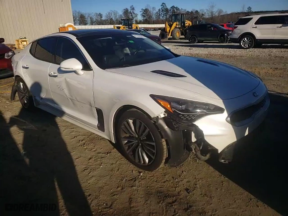 2018 Kia Stinger Premium with VIN KNAE25LA4J6037100, listed as a Copart auction lot 41761575 with 71,202 mi miles and Salvage Title. Bid and sale history available at carsss.com. Image 10.