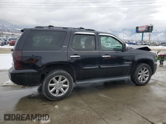 2007 GMC Yukon SLT with VIN 1GKFK13037J286649, listed as a Copart auction lot 45670555 with 183,557 mi miles and Salvage Title. Bid and sale history available at carsss.com. Image 3.