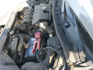 2013 Nissan Sentra SL с VIN 3N1AB7APXDL725779, выставлен на аукционе IAAI как лот 42327889 с пробегом 142 776 миль миль и . История ставок и продаж доступна на DreamBid. Изображение 19.