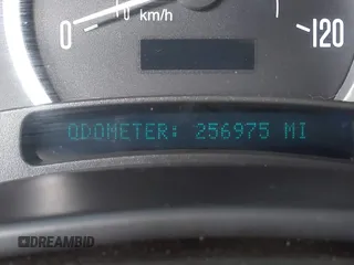 2004 Cadillac Escalade z VIN 1GYEC63T34R273497, wystawiony jako IAAI lot #41719537 z przebiegiem 256 975 mil mil oraz . Historia ofert i sprzedaży dostępna na DreamBid. Obrazek 15.