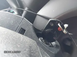 2013 Ford C-Max SE с VIN 1FADP5AU5DL500600, выставлен на аукционе IAAI как лот 42311504 с пробегом 165 919 миль миль и . История ставок и продаж доступна на DreamBid. Изображение 11.
