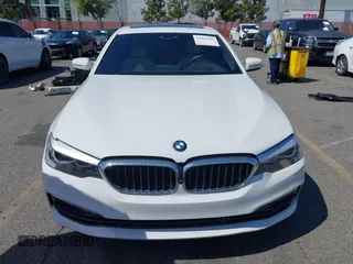 2020 BMW 5 Series 530i with VIN WBAJR3C06LCE63836, listed as a IAAI auction lot 41845186 with 54,559 mi miles and . Bid and sale history available at DreamBid. Image 13.