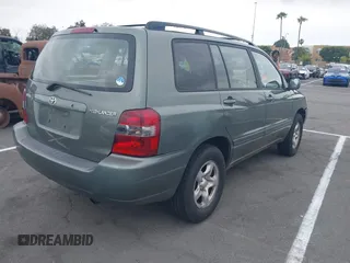 2005 Toyota Highlander with VIN JTEGD21A750108737, listed as a IAAI auction lot 42587921 with 207,233 mi miles and . Bid and sale history available at DreamBid. Image 4.