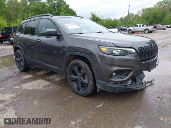 2019 Jeep Cherokee Latitude Plus с VIN 1C4PJMLB2KD328371, выставлен на аукционе IAAI как лот 42143737 с пробегом 98 417 миль миль и . История ставок и продаж доступна на DreamBid. Изображение 1.