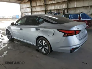2019 Nissan Altima 2.5 SL with VIN 1N4BL4EV2KC234840, listed as a Copart auction lot 44739845 with 111,237 mi miles and Salvage Title. Bid and sale history available at carsss.com. Image 2.