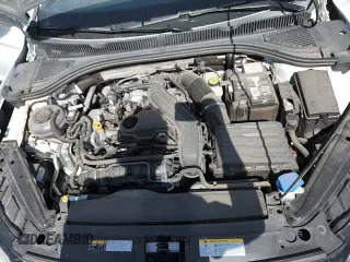 2024 Volkswagen Jetta Sport z VIN 3VWAM7BU8RM032252, wystawiony jako Copart lot #65184505 z przebiegiem 17 077 mil mil oraz Czysty tytuł • Clean title. Historia ofert i sprzedaży dostępna na DreamBid. Obrazek 13.