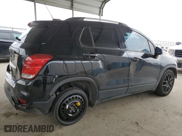 2020 Chevrolet Trax LT with VIN KL7CJLSB7LB350600, listed as a Copart auction lot 43282985 with 77,116 mi miles and Salvage Title. Bid and sale history available at DreamBid. Image 3.