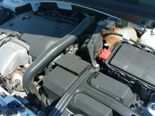 2018 Chevrolet Malibu Premier с VIN 1G1ZE5SX0JF163660, выставлен на аукционе IAAI как лот 42834792 с пробегом 66 975 миль миль и . История ставок и продаж доступна на DreamBid. Изображение 19.