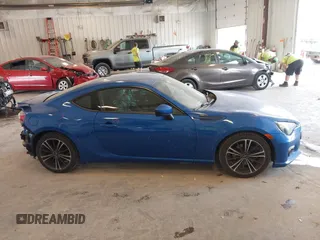 2013 Subaru BRZ Limited с VIN JF1ZCAC14D1605993, выставлен на аукционе IAAI как лот 42411581 с пробегом 123 911 миль миль и . История ставок и продаж доступна на DreamBid. Изображение 13.