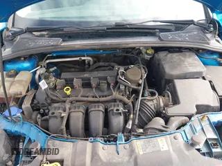 2014 Ford Focus SE z VIN 1FADP3K23EL396126, wystawiony jako IAAI lot #42380189 z przebiegiem 143 298 mil mil oraz . Historia ofert i sprzedaży dostępna na DreamBid. Obrazek 10.