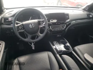 2021 Honda Passport Touring z VIN 5FNYF7H91MB015479, wystawiony jako Copart lot #56127214 z przebiegiem 28 039 mil mil oraz Szkoda całkowita • Salvage title. Historia ofert i sprzedaży dostępna na DreamBid. Obrazek 8.