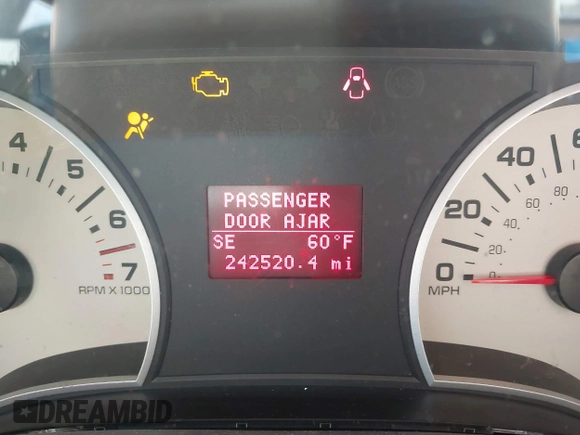 2010 Ford Explorer Eddie Bauer z VIN 1FMEU7EE1AUA97772, wystawiony jako IAAI lot #42108486 z przebiegiem 242 520 mil mil oraz . Historia ofert i sprzedaży dostępna na DreamBid. Obrazek 7.