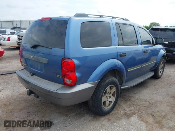 2007 Dodge Durango SLT with VIN 1D8HB48P07F572376, listed as a IAAI auction lot 42647581 with 223,465 mi miles and . Bid and sale history available at DreamBid. Image 4.