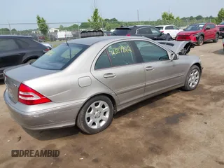 2006 Mercedes-Benz C 280 Luxury с VIN WDBRF92H66F782113, выставлен на аукционе IAAI как лот 42389922 с пробегом 112 367 миль миль и . История ставок и продаж доступна на DreamBid. Изображение 4.