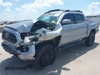 2018 Toyota Tacoma SR with VIN 3TMCZ5AN2JM172829, listed as a IAAI auction lot 42073847 with 136,671 mi miles and . Bid and sale history available at carsss.com. Image 18.