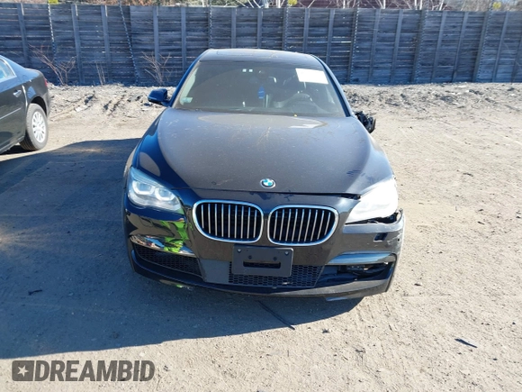 2015 BMW 7 Series 750Li xDrive with VIN WBAYF8C56FD654698, listed as a IAAI auction lot 41229313 with 120,238 mi miles and . Bid and sale history available at carsss.com. Image 12.