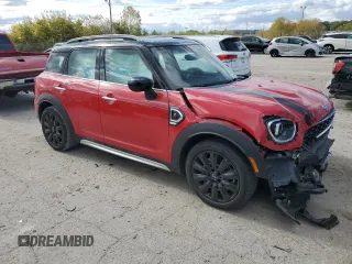 2024 MINI Countryman Cooper S with VIN WMZ53BR04R3R38803, listed as a Copart auction lot 76070924 with 11,384 mi miles and Salvage title. Bid and sale history available at DreamBid. Image 4.