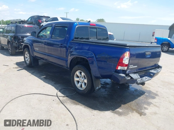 2015 Toyota Tacoma with VIN 3TMLU4EN1FM187705, listed as a IAAI auction lot 42119222 with 115,471 mi miles and . Bid and sale history available at DreamBid. Image 3.