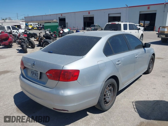 2012 Volkswagen Jetta S with VIN 3VW2K7AJ6CM350492, listed as a IAAI auction lot 41736680 with 160,790 mi miles and . Bid and sale history available at DreamBid. Image 4.