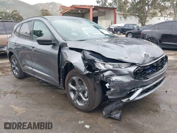 2024 Ford Escape ST-Line with VIN 1FMCU0MN8RUA55384, listed as a IAAI auction lot 41893426 with 5,650 mi miles and . Bid and sale history available at DreamBid. Image 1.
