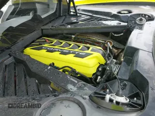 2020 Chevrolet Corvette 3LT с VIN 1G1Y82D49L5111795, выставлен на аукционе IAAI как лот 42181431 с пробегом 22 282 миль миль и . История ставок и продаж доступна на DreamBid. Изображение 19.
