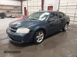 2008 Dodge Avenger SXT z VIN 1B3LC56R08N579174, wystawiony jako IAAI lot #41964299 z przebiegiem 124 540 mil mil oraz . Historia ofert i sprzedaży dostępna na DreamBid. Obrazek 17.