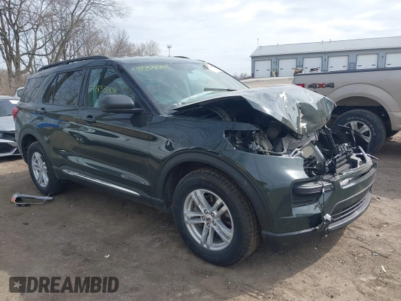 2022 Ford Explorer XLT with VIN 1FMSK8DHXNGA55681, listed as a IAAI auction lot 41833008 with 1 mi miles. Bid and sale history available at carsss.com. Image 1.